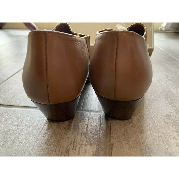 MICHAEL KORS Low Ankle Flat Brown Luggage Leather Booties Designer w/ Box 9 - Picture 8 of 11